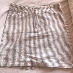 Brandy Melville skirt